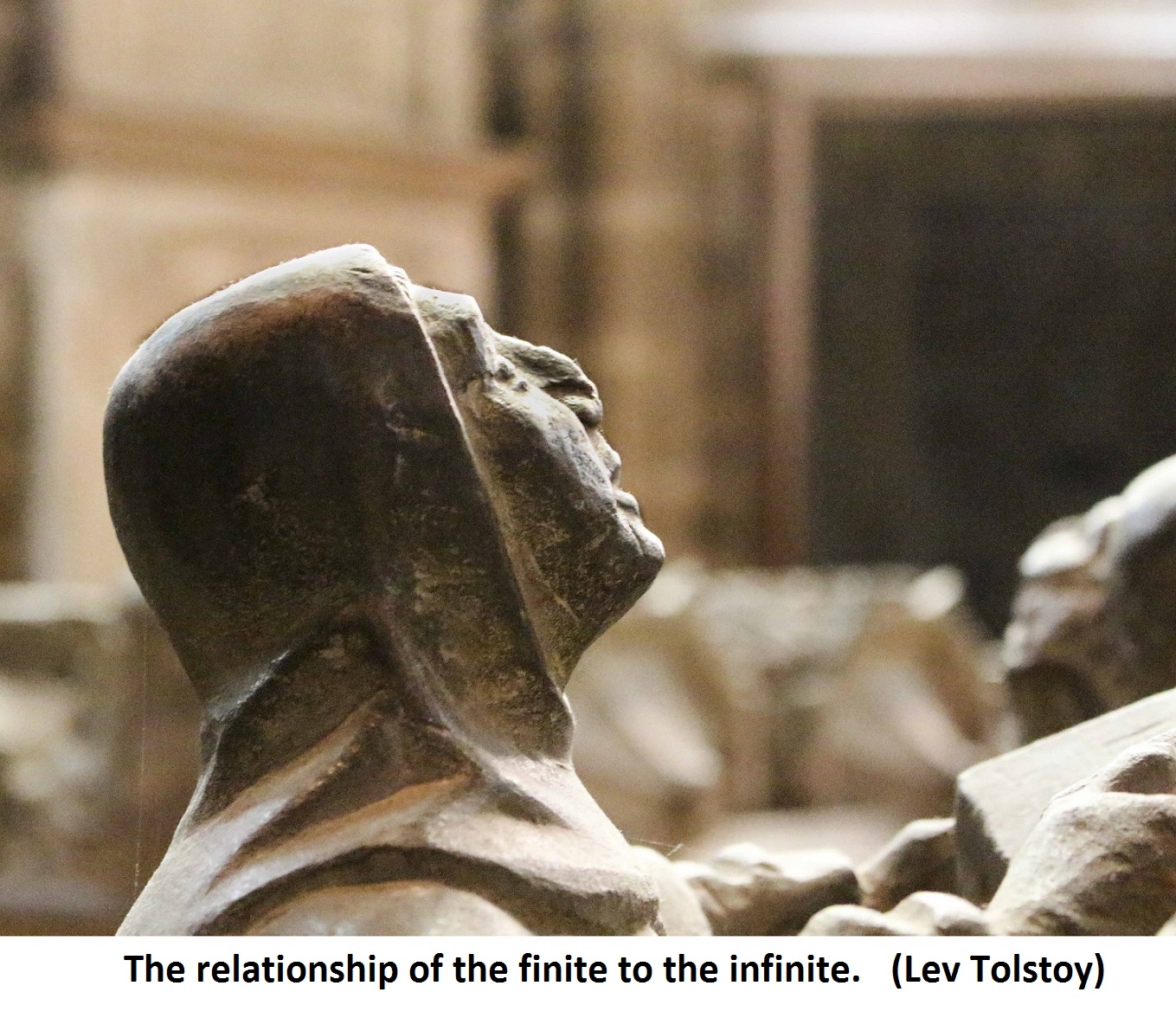 Finite towards the infinite Tolstoy